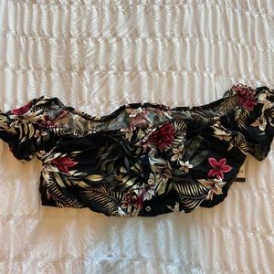 Women’s Floral Crop Top - Size L